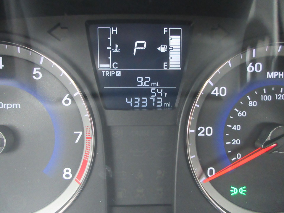 2017 Hyundai Accent SE 5-Door 6A