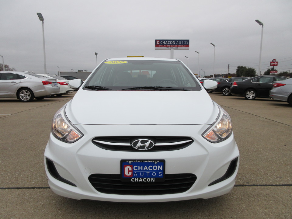 2017 Hyundai Accent SE 5-Door 6A