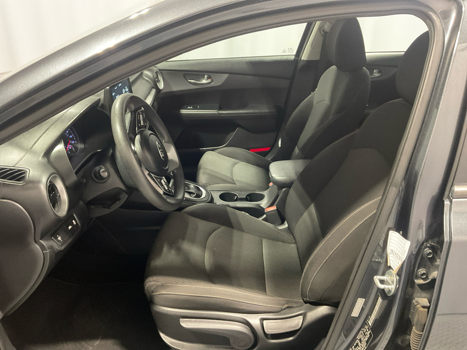 2021 Kia Forte FE