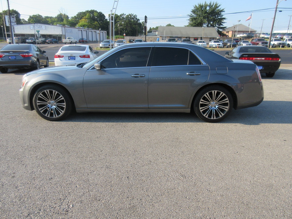 2012 Chrysler 300 S V8 RWD