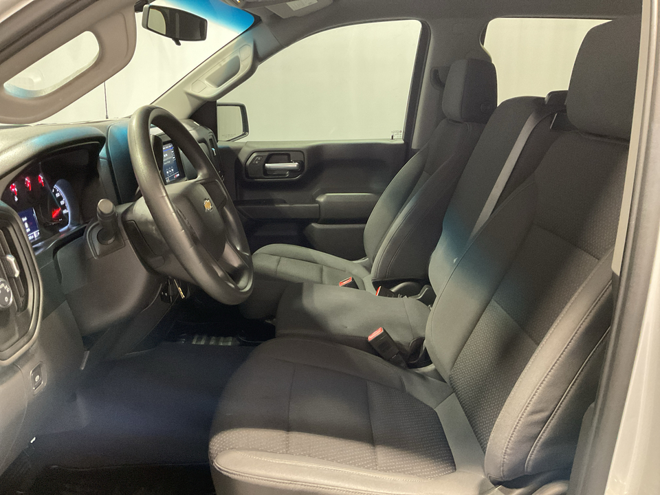 2020 Chevrolet Silverado 1500 Custom Crew Cab Short Box 2WD