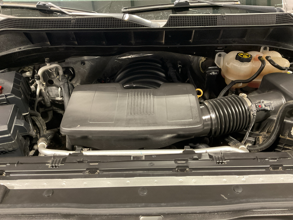 2020 Chevrolet Silverado 1500 Custom Crew Cab Short Box 2WD