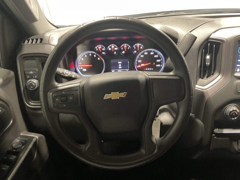 2020 Chevrolet Silverado 1500 Custom Crew Cab Short Box 2WD