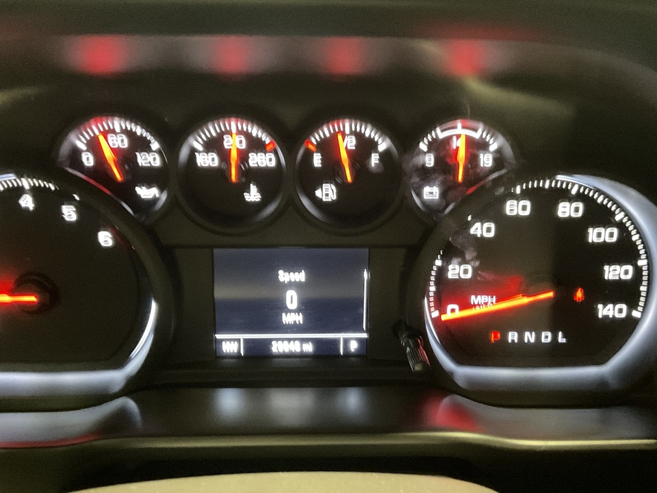 2020 Chevrolet Silverado 1500 Custom Crew Cab Short Box 2WD