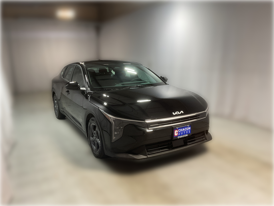 2026 Kia K4 LX