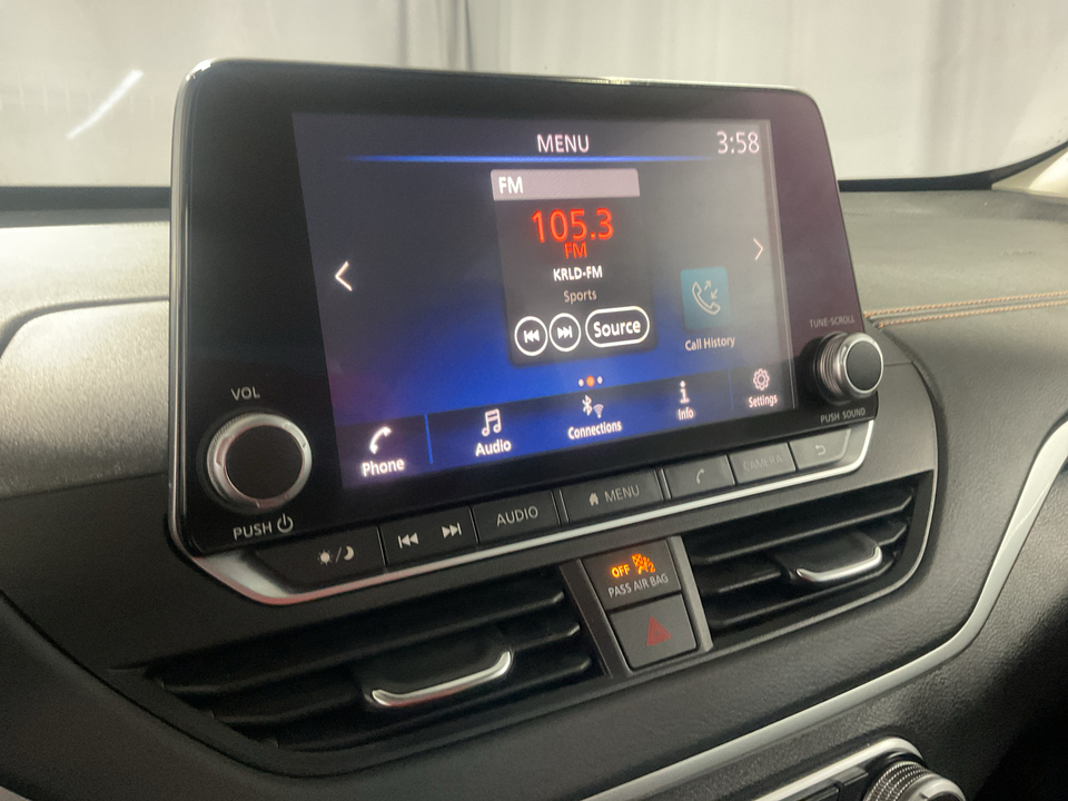 2022 Nissan Altima 2.5 SR