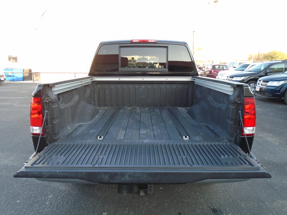 2012 Nissan Titan SV Crew Cab 2WD