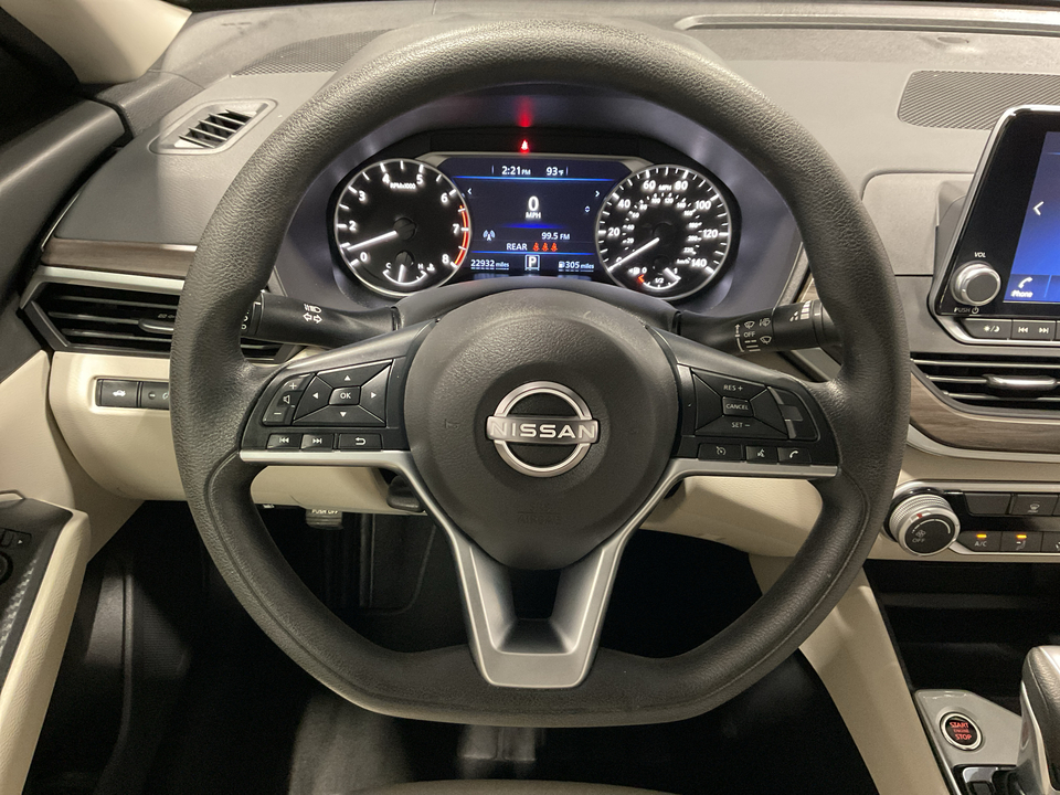 2025 Nissan Altima 2.5 SV