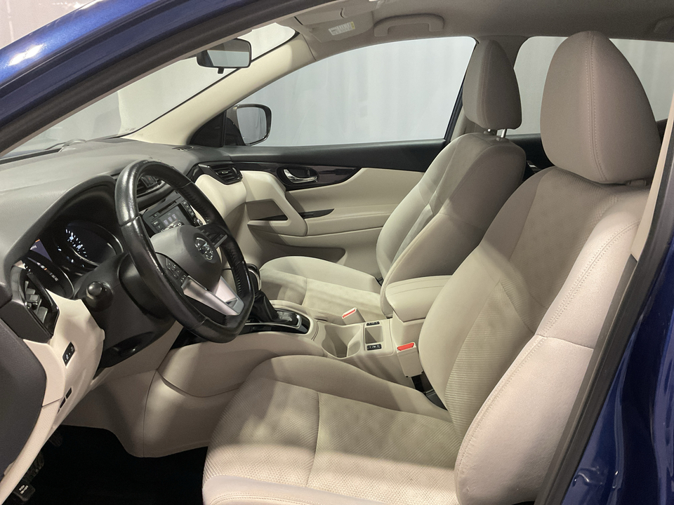 2021 Nissan Rogue Sport SV