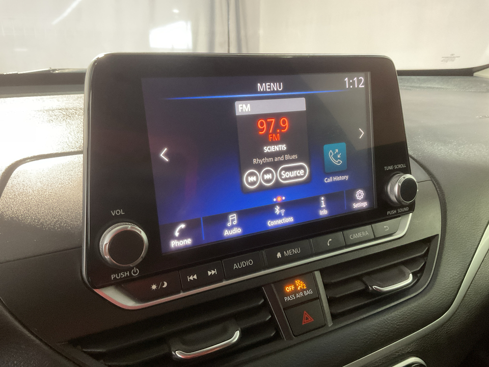 2022 Nissan Altima 2.5 SV