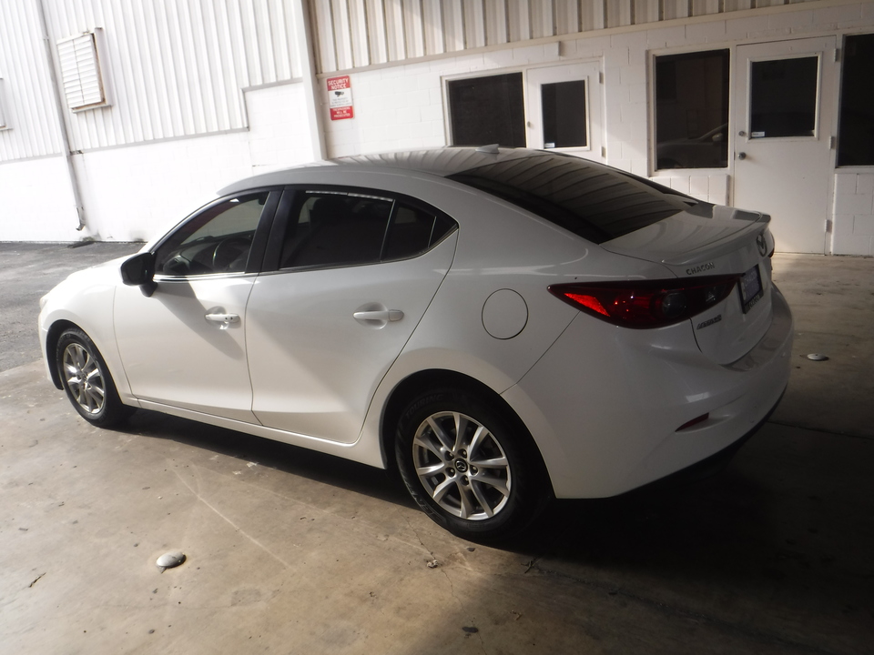 2016 Mazda MAZDA3 i Grand Touring AT 4-Door