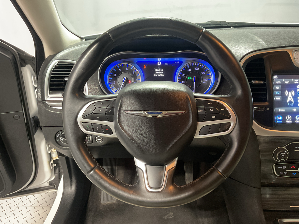 2018 Chrysler 300 Touring