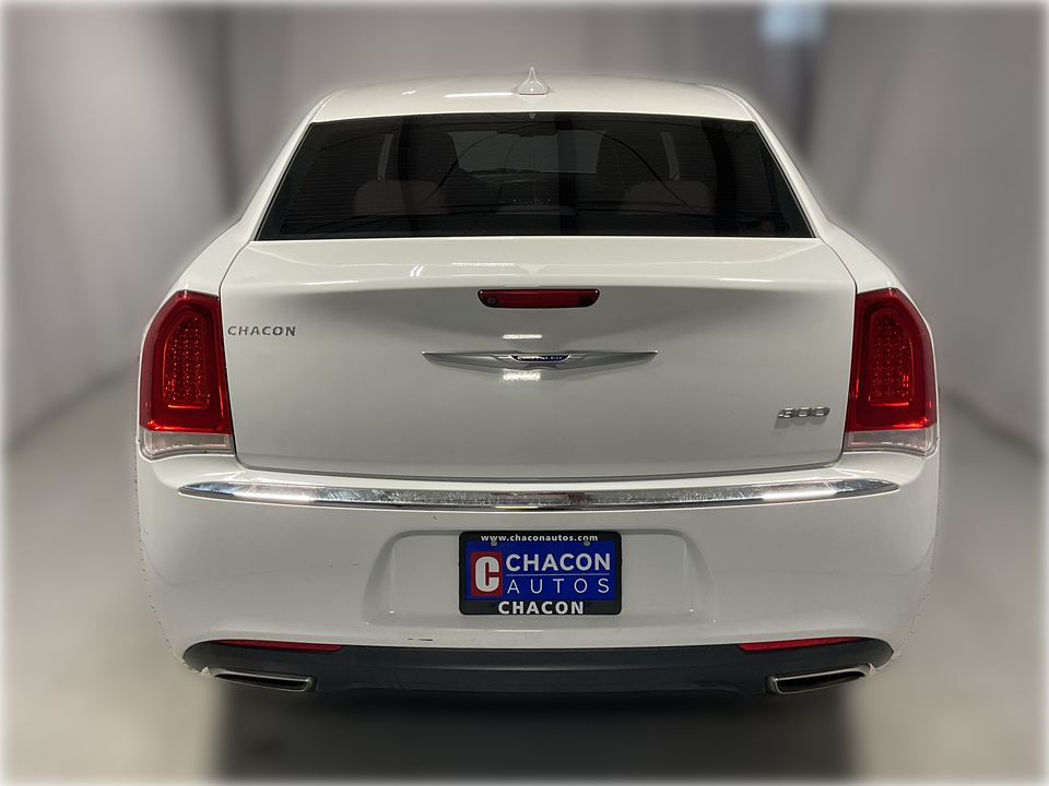 2018 Chrysler 300 Touring