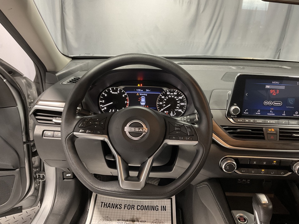 2023 Nissan Altima 2.5 SV