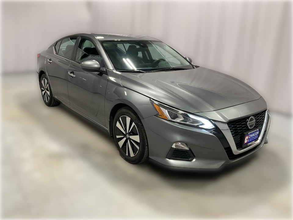 2022 Nissan Altima SV