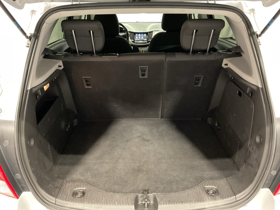 2020 Chevrolet Trax LS FWD