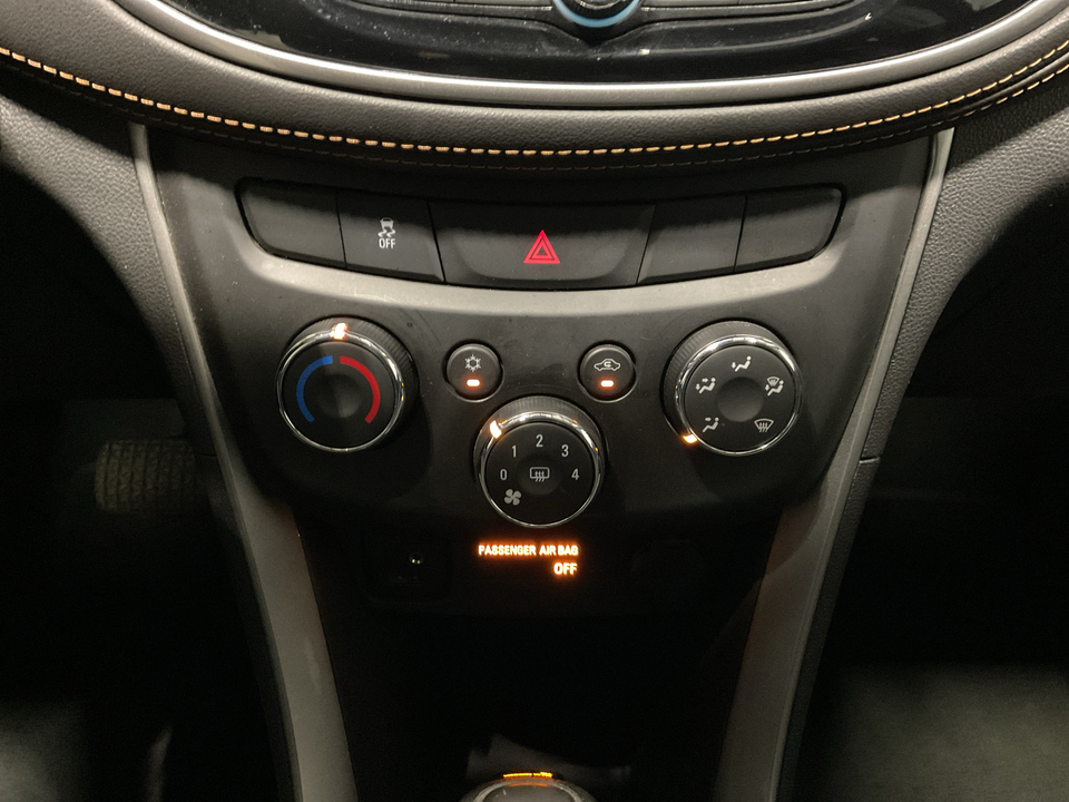 2020 Chevrolet Trax LS FWD