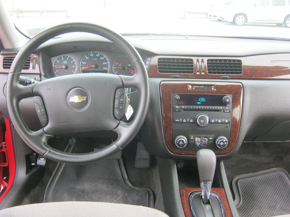 2011 Chevrolet Impala LT