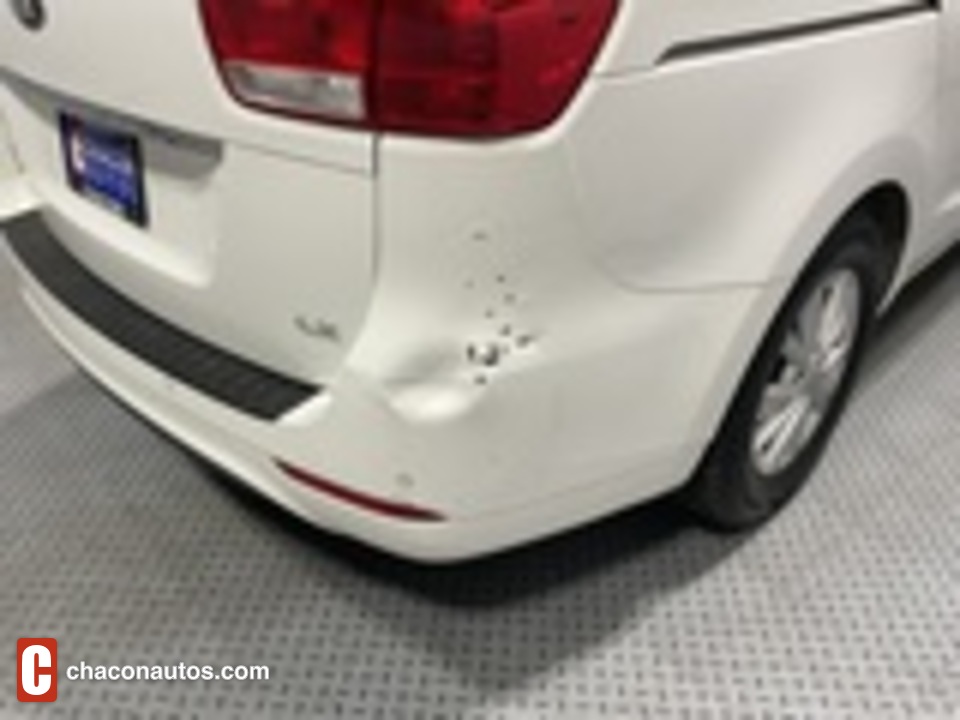 2017 Kia Sedona LX