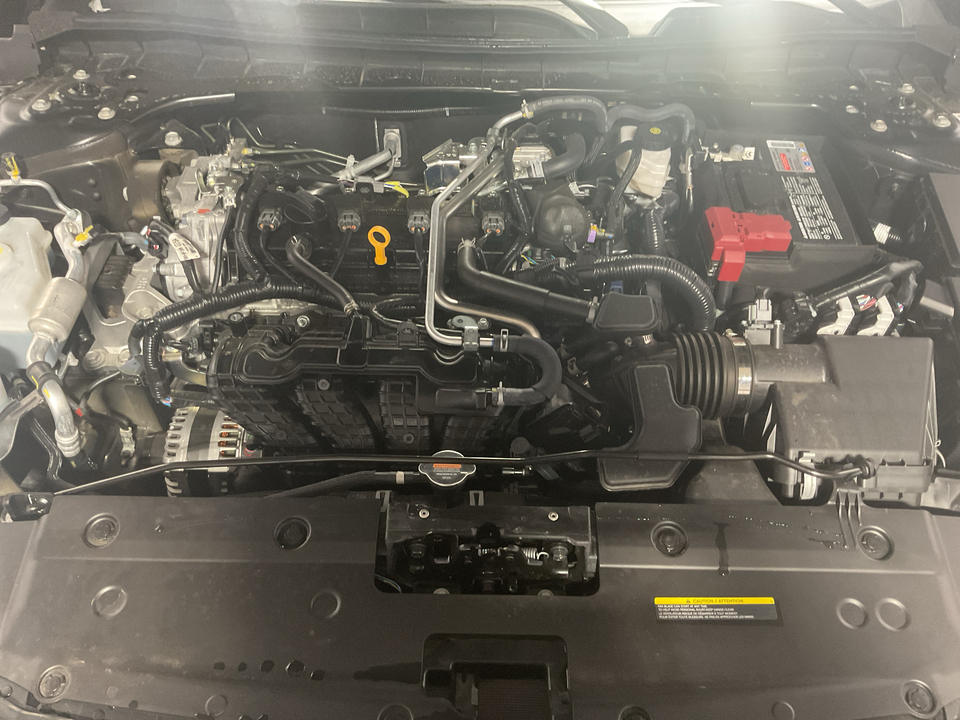 2025 Nissan Altima 2.5 SR