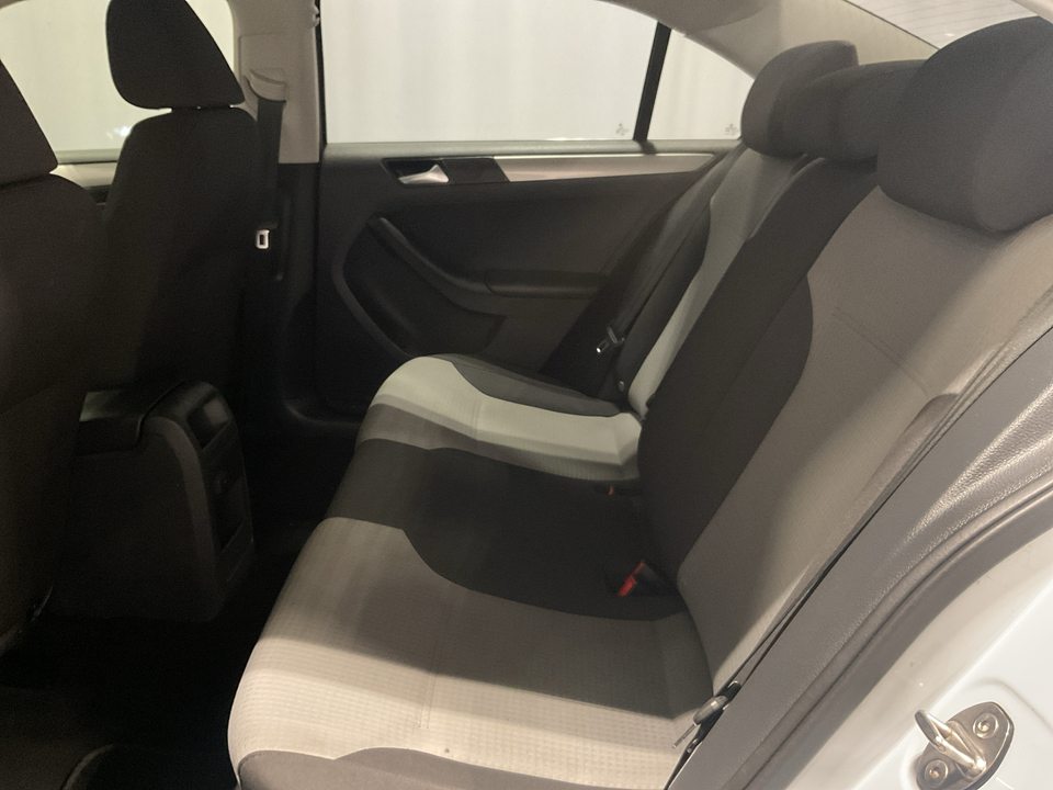 2017 Volkswagen Jetta 1.4T S 6A