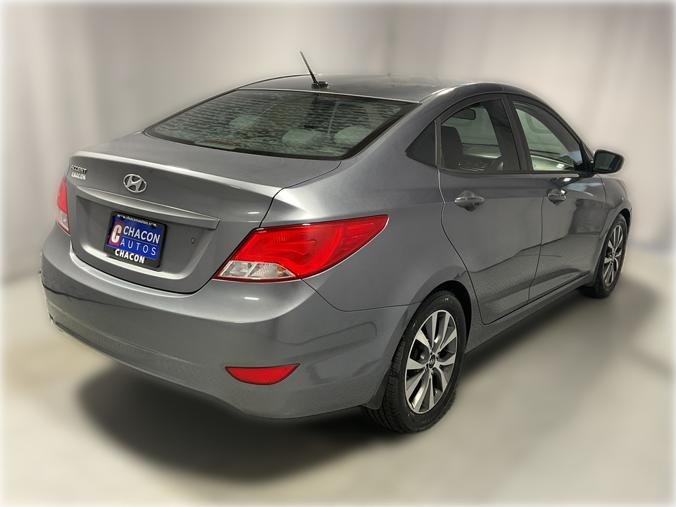 2017 Hyundai Accent SE 4-Door 6A
