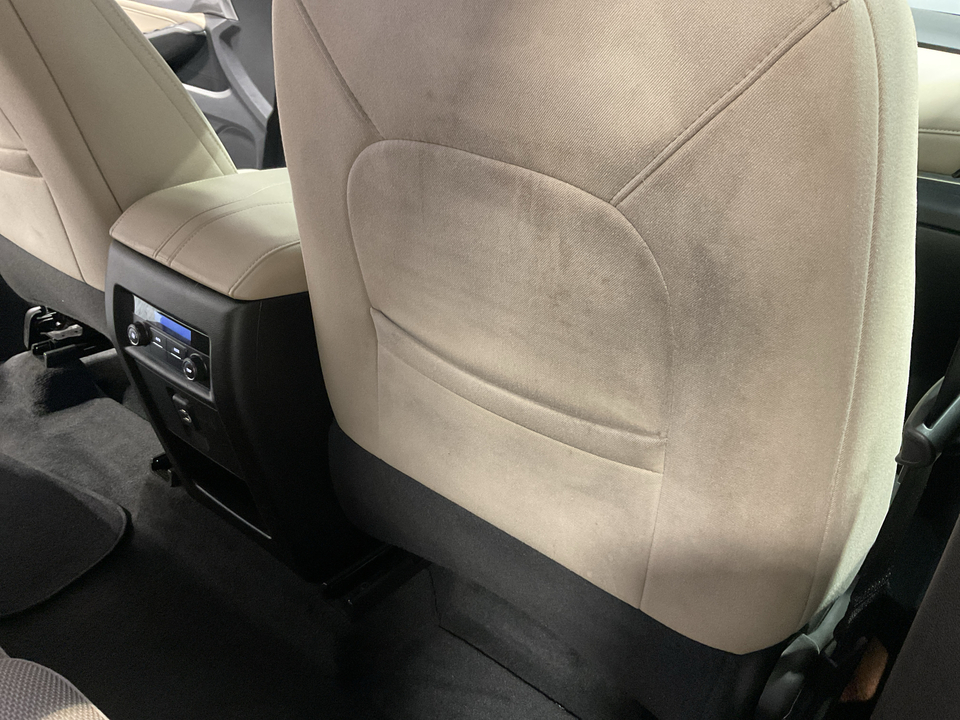 2023 Chevrolet Traverse LS FWD