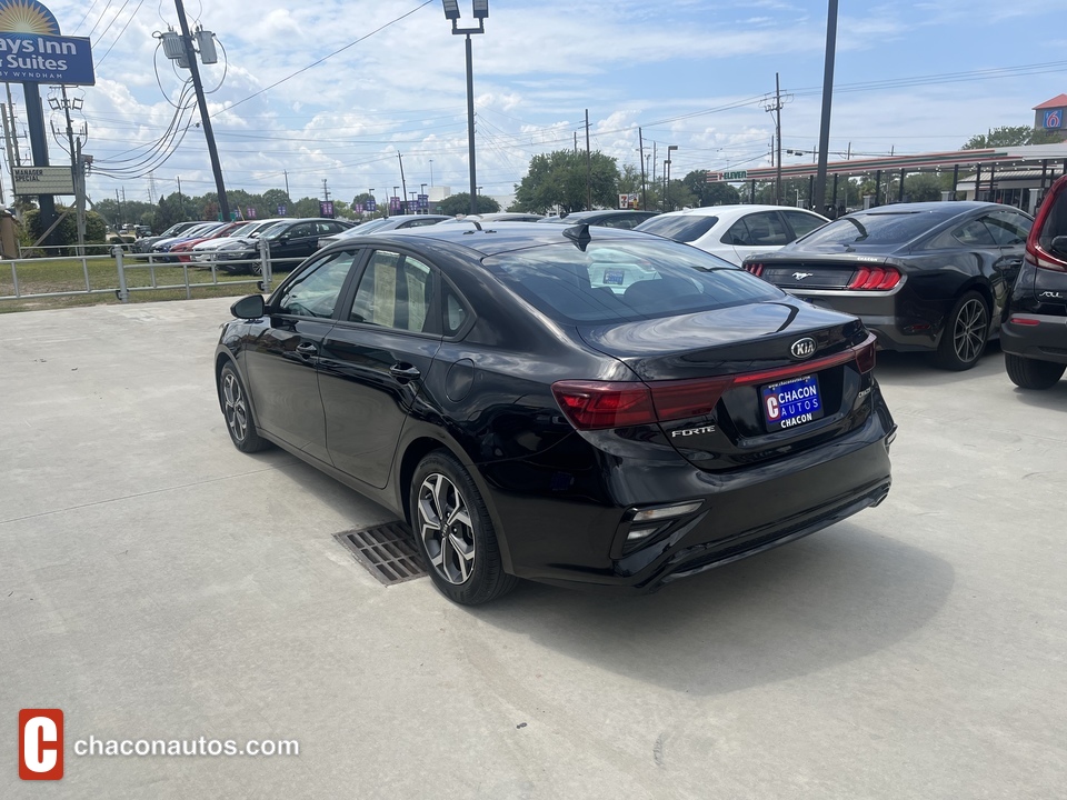 2021 Kia Forte FE