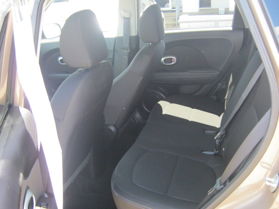 2016 Kia Soul Base 6A