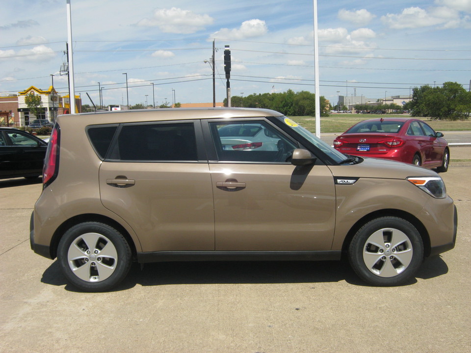 2016 Kia Soul Base 6A