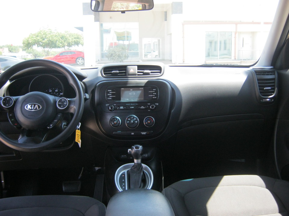 2016 Kia Soul Base 6A