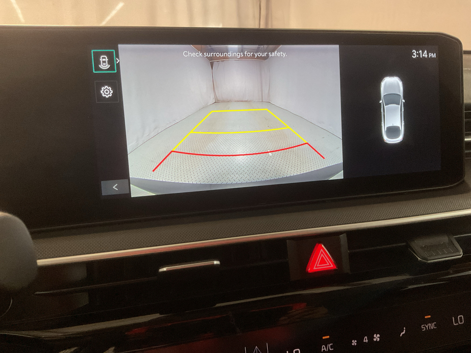 2025 Kia K5 LXS