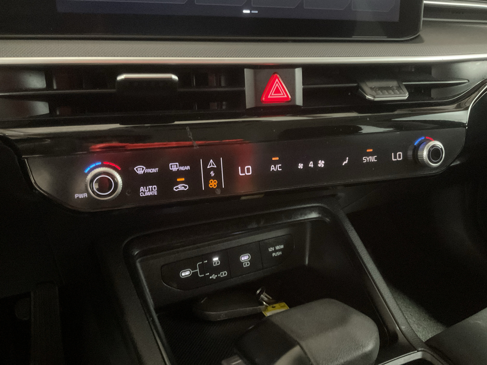 2025 Kia K5 LXS