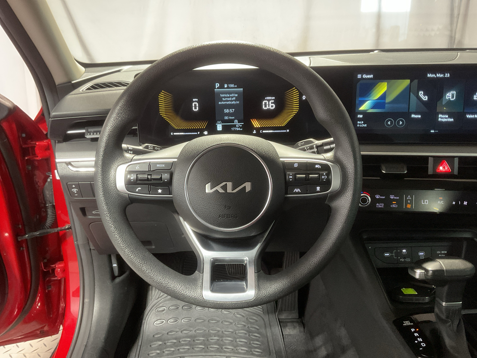 2025 Kia K5 LXS