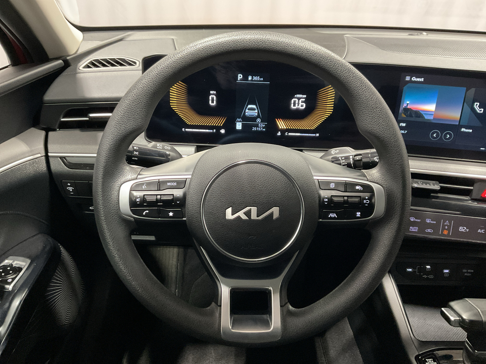 2025 Kia K5 LXS
