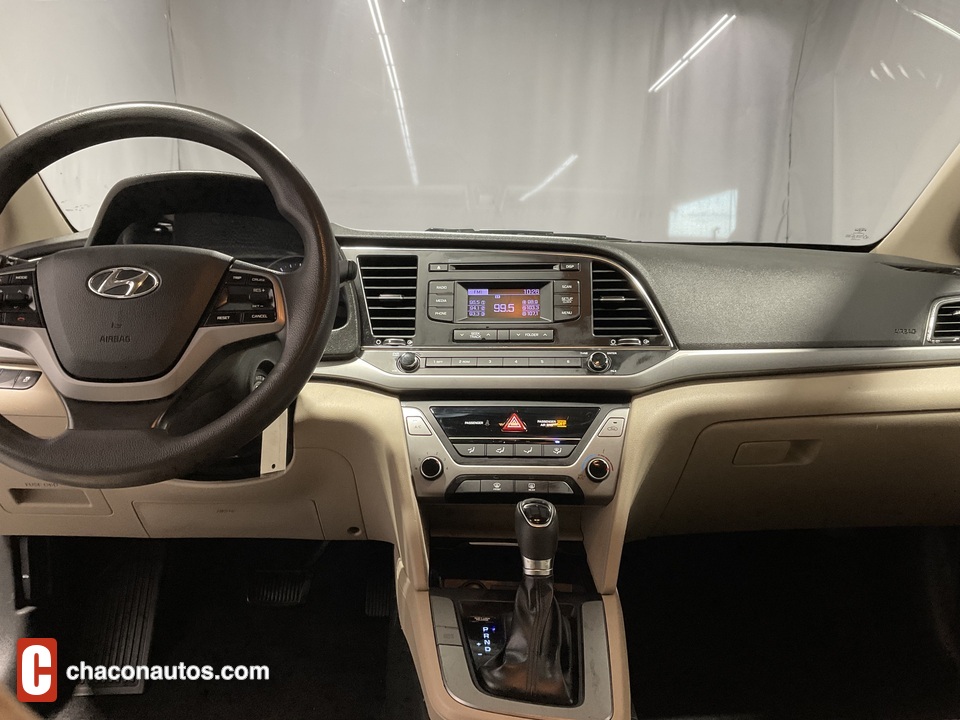 2018 Hyundai Elantra SE 6AT