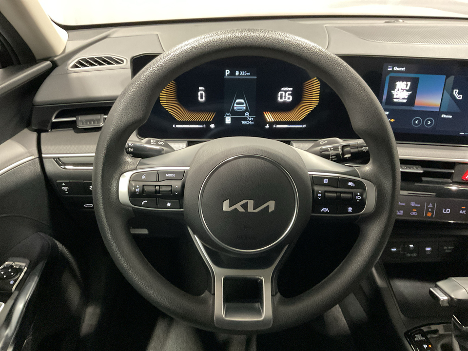 2025 Kia K5 LXS