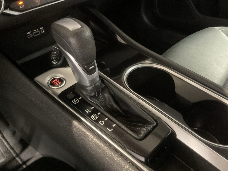 2021 Nissan Altima 2.5 SV