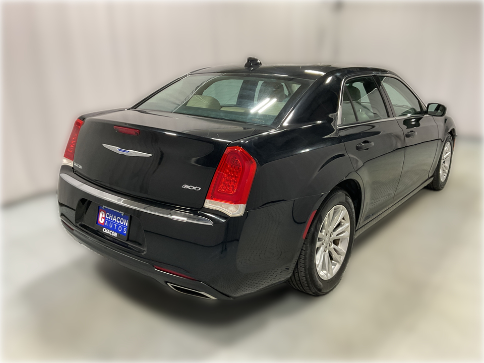 2018 Chrysler 300 Touring