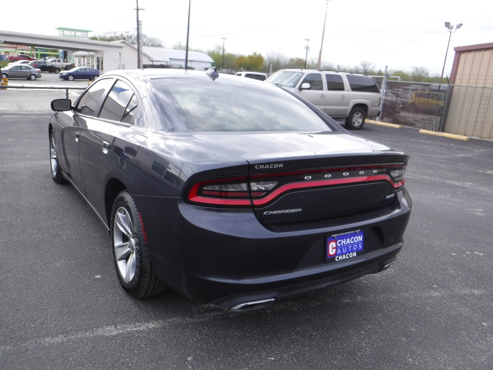 2016 Dodge Charger SXT
