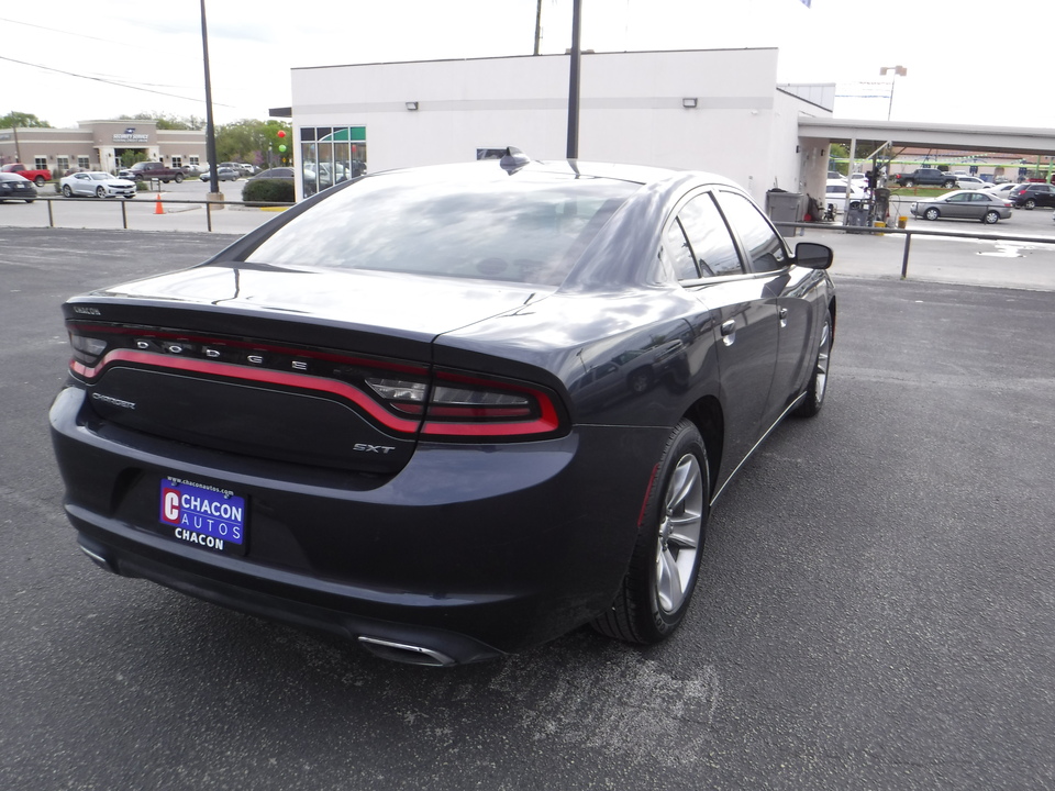 2016 Dodge Charger SXT