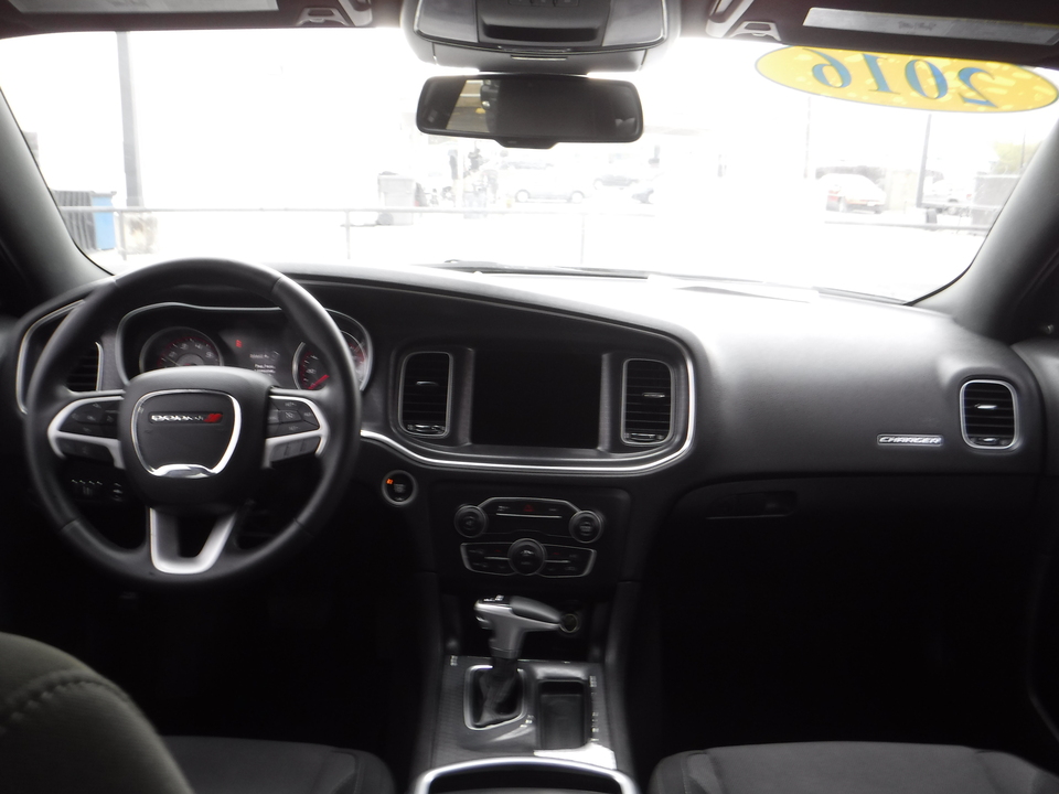 2016 Dodge Charger SXT