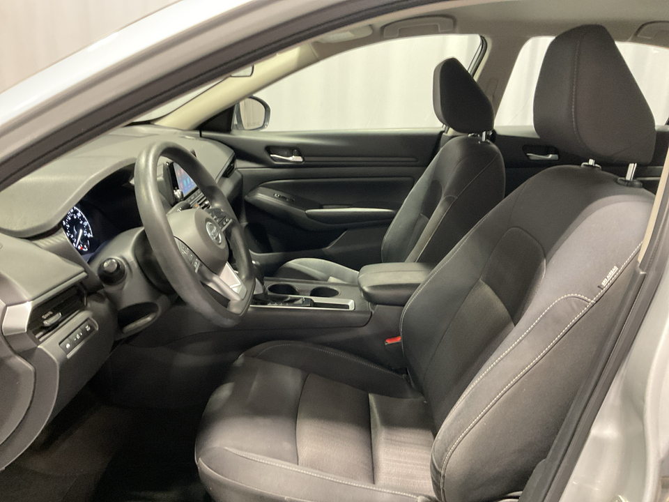 2022 Nissan Altima 2.5 S