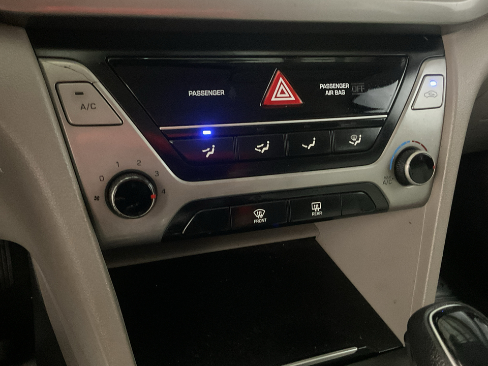 2018 Hyundai Elantra