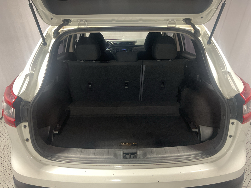 2022 Nissan Rogue Sport S