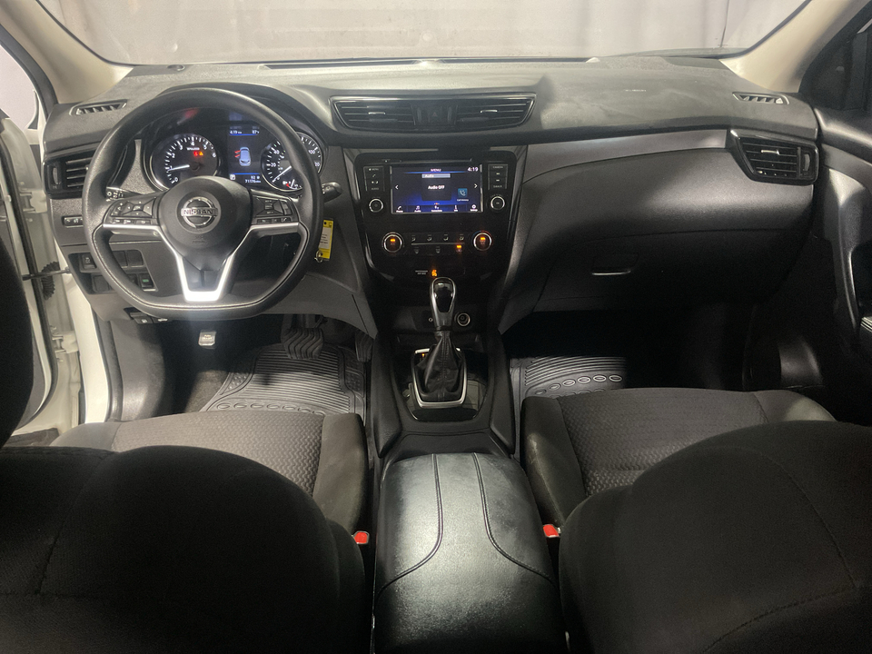 2022 Nissan Rogue Sport S