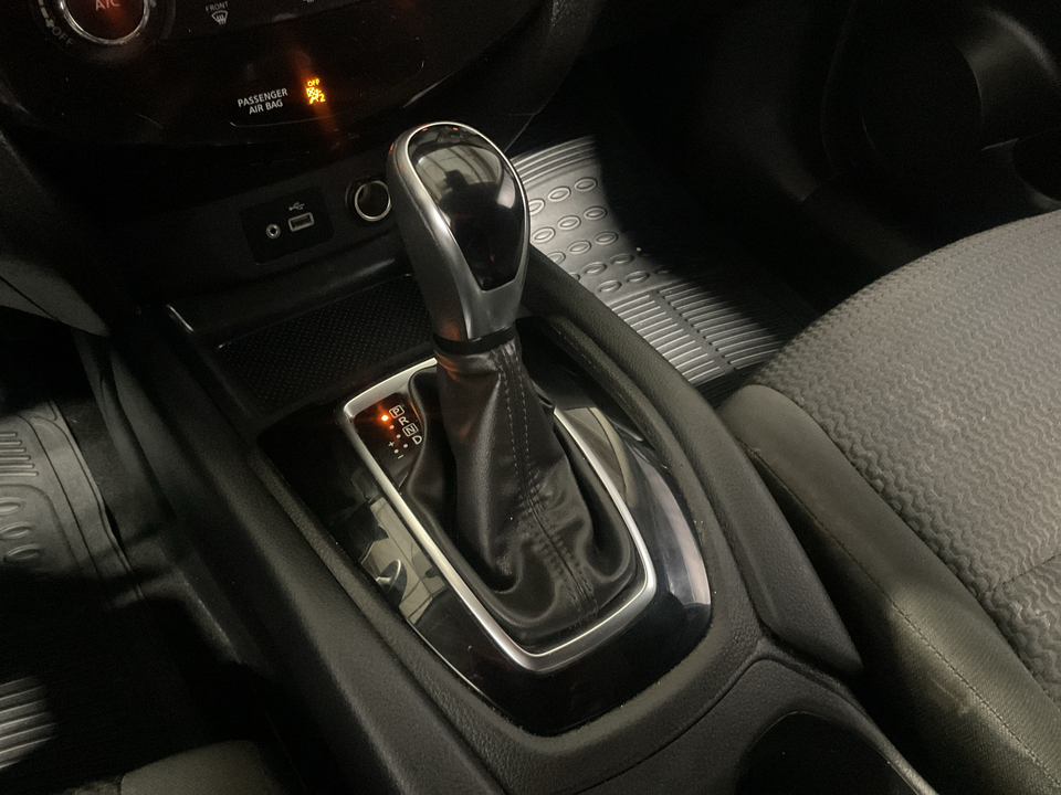 2022 Nissan Rogue Sport S