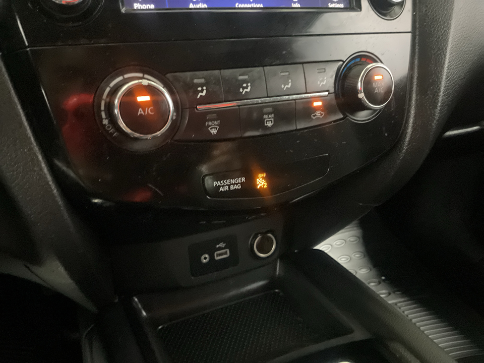 2022 Nissan Rogue Sport S