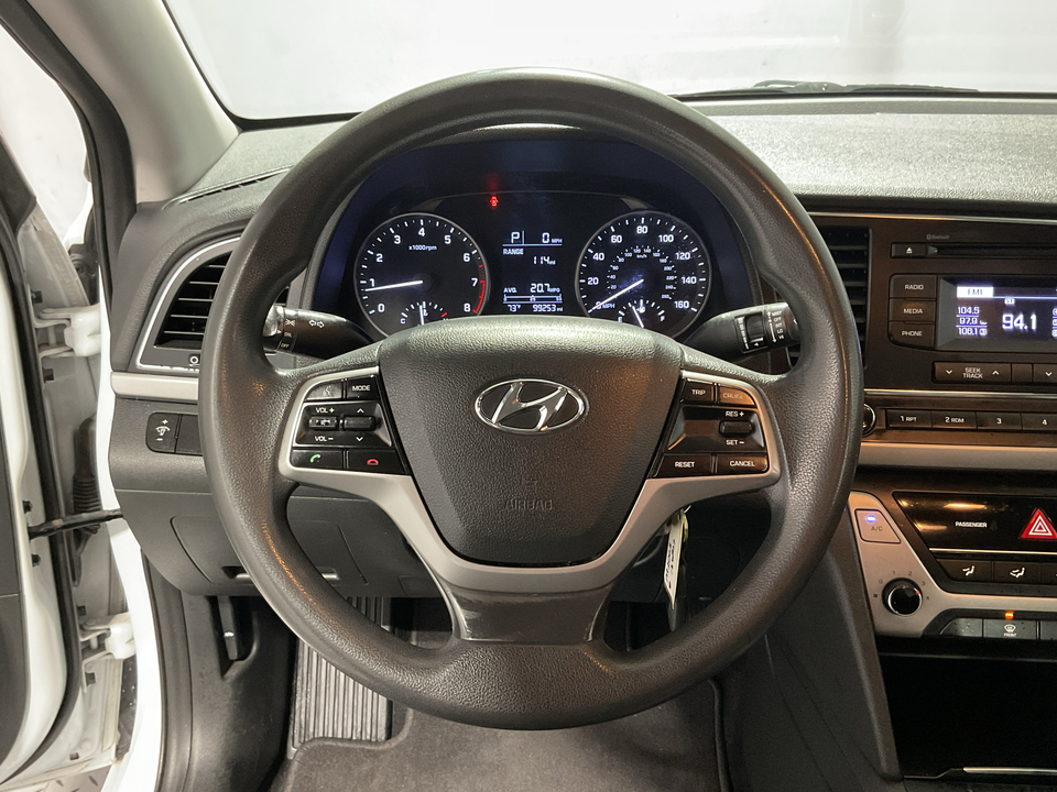 2018 Hyundai Elantra SE 6AT