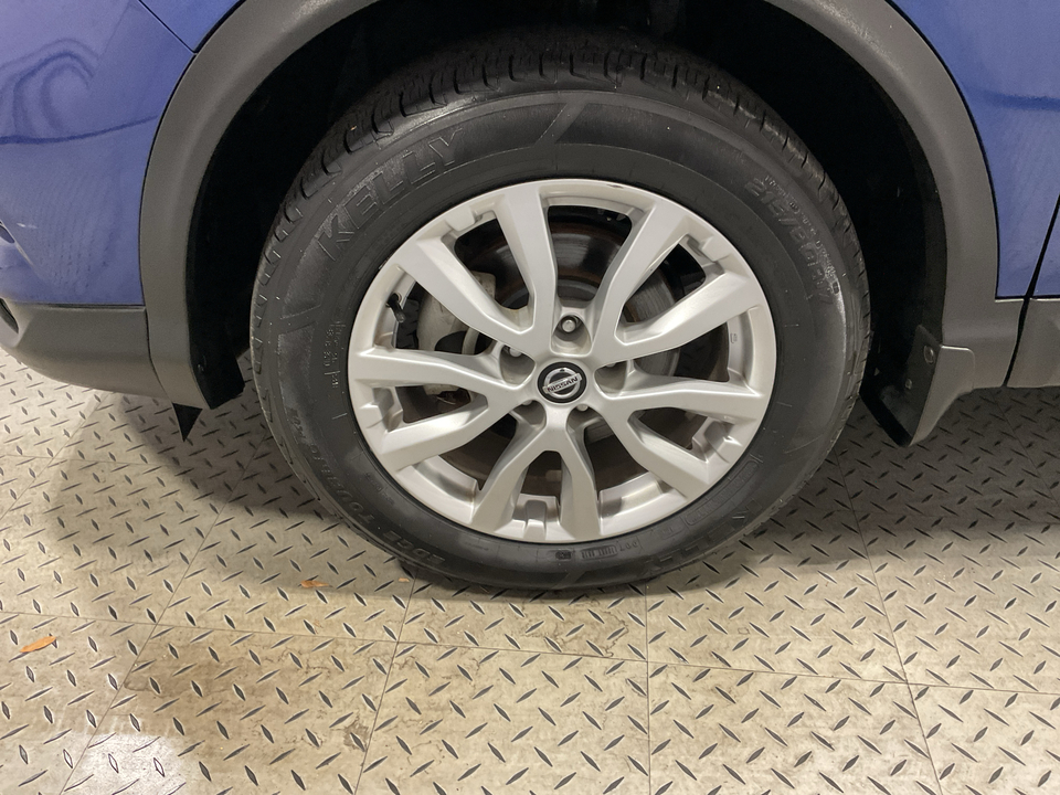 2022 Nissan Rogue Sport S
